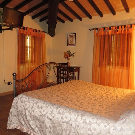 Agriturismo Casale Delle Lucrezie Todi Buitenkant foto