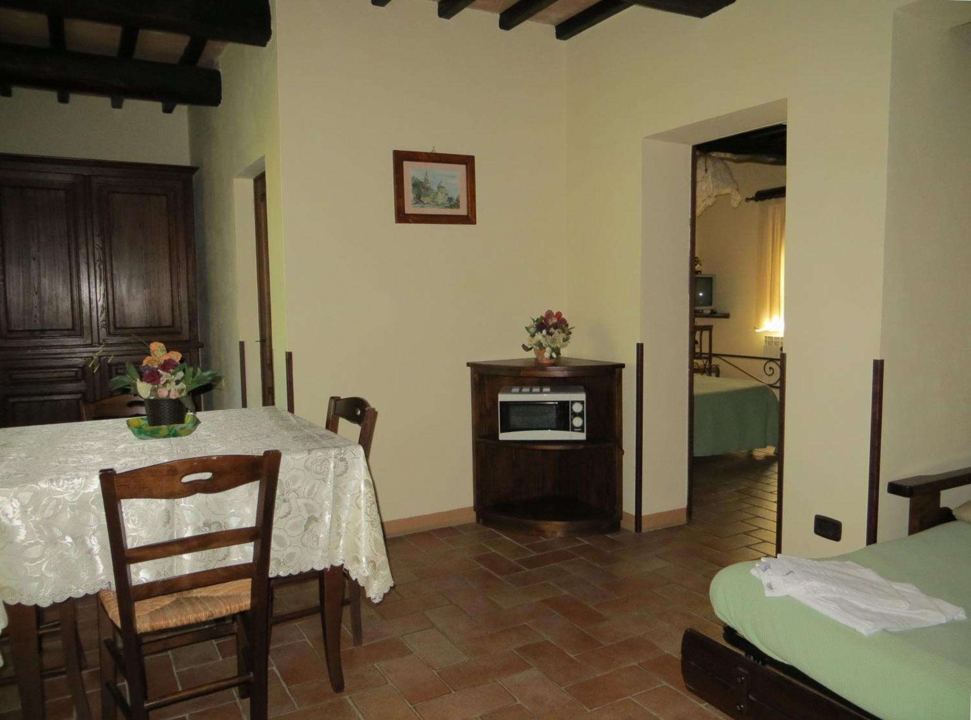 Agriturismo Casale Delle Lucrezie Todi Buitenkant foto
