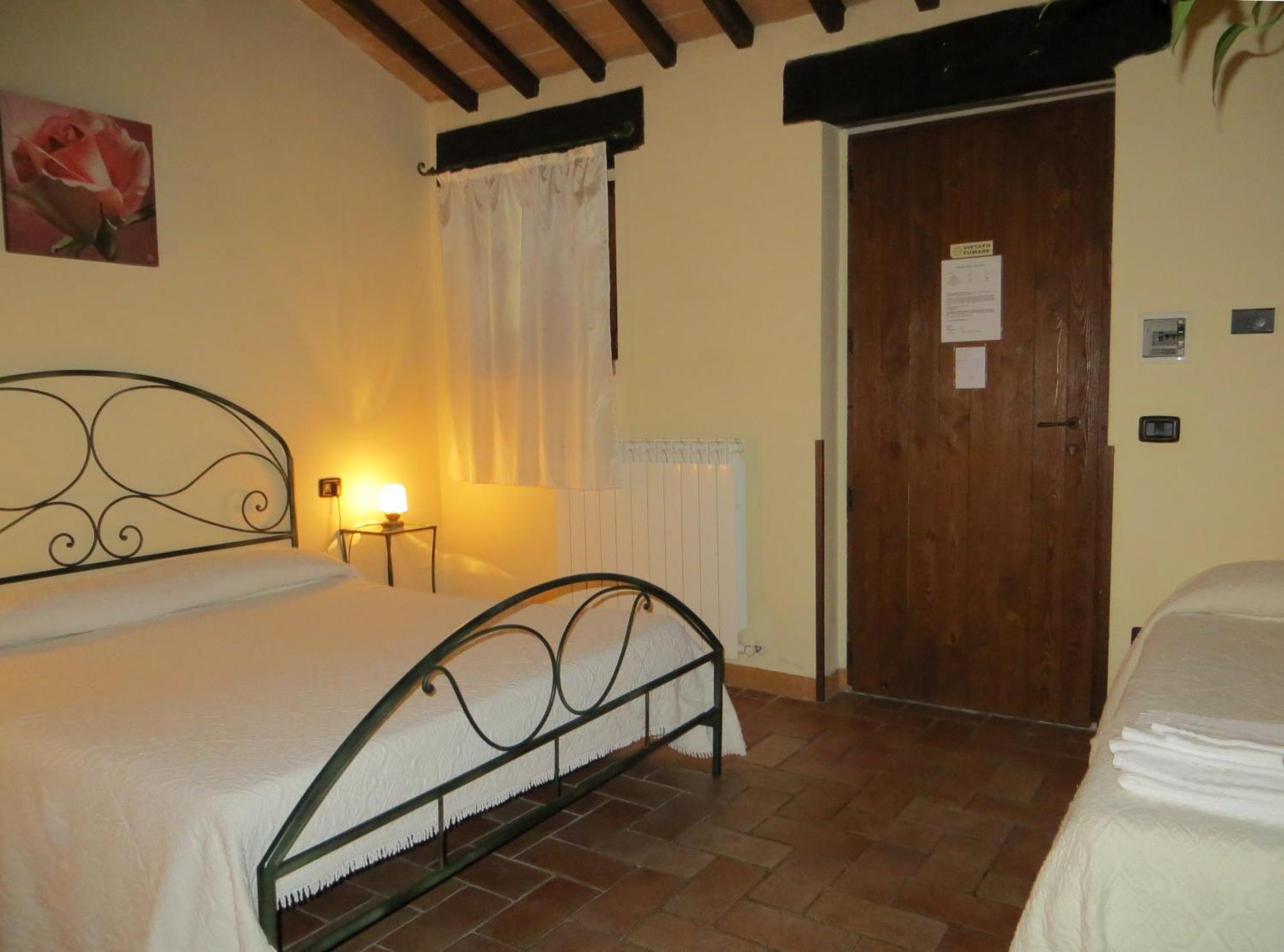 Agriturismo Casale Delle Lucrezie Todi Buitenkant foto