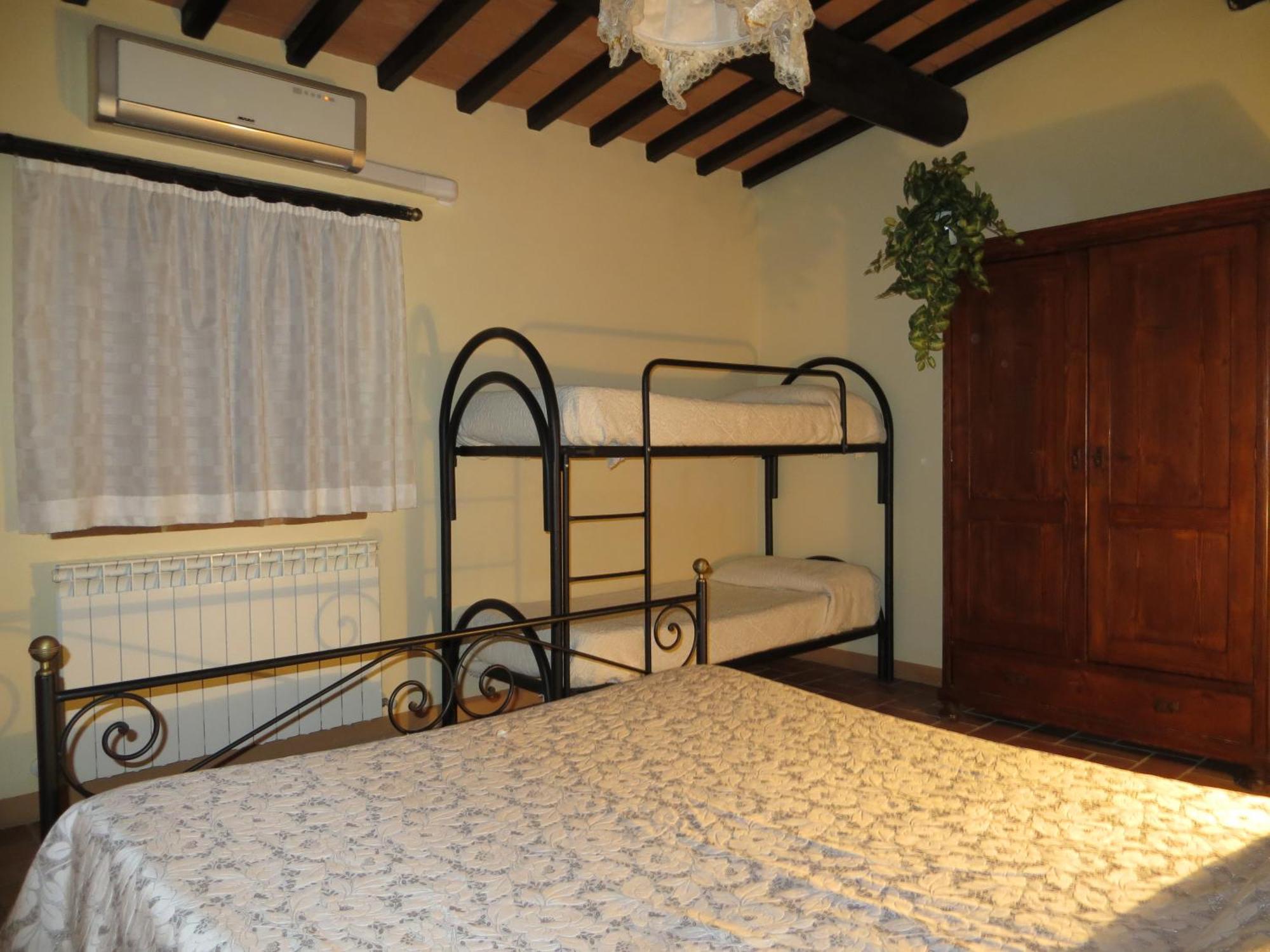 Agriturismo Casale Delle Lucrezie Todi Buitenkant foto